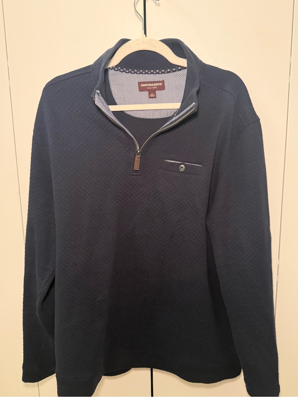 Johnston & Murphy Men’s Navy Half-Zip Quilted Pullover